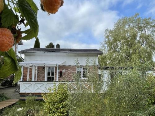 Holiday home in Hemmoor with swimming pool