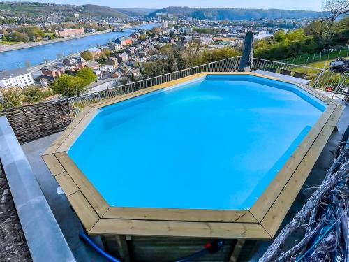 Holiday home in HUY near town center