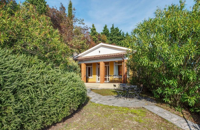 Hermosa casa de vacaciones en Marciaga con piscina privada