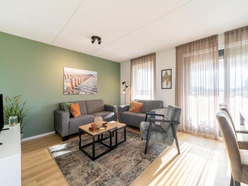 Holiday Home in Scherpenisse near Nature Reserve, cleaning included