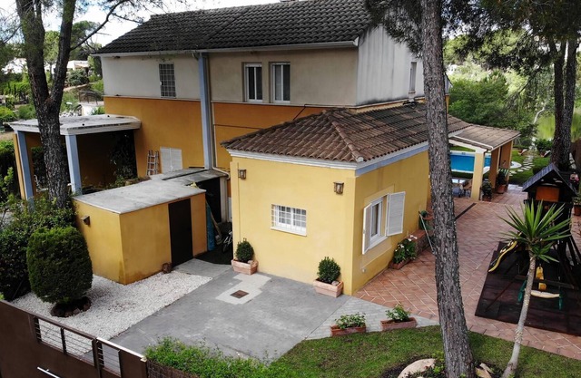 Casa de vacaciones en medio de la naturaleza