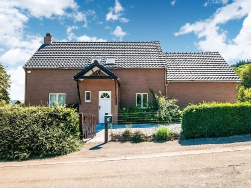 Holiday Home in Treignes for 9 Person