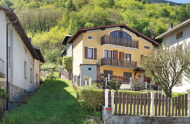 Casa de vacaciones 'In Valtellina Da Valter E Lella' con vistas a la montaña y aire acondicionado