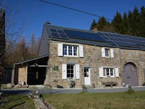 Holiday home in Viroinval with sauna