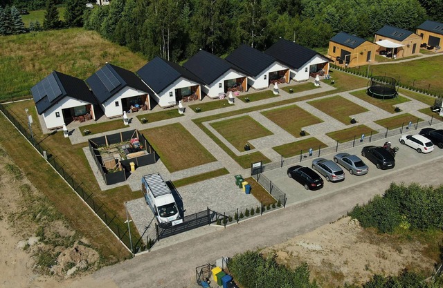 Casa de vacaciones en Wicie con jardín