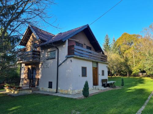 Holiday Home "Iris" near Plitvice Lakes