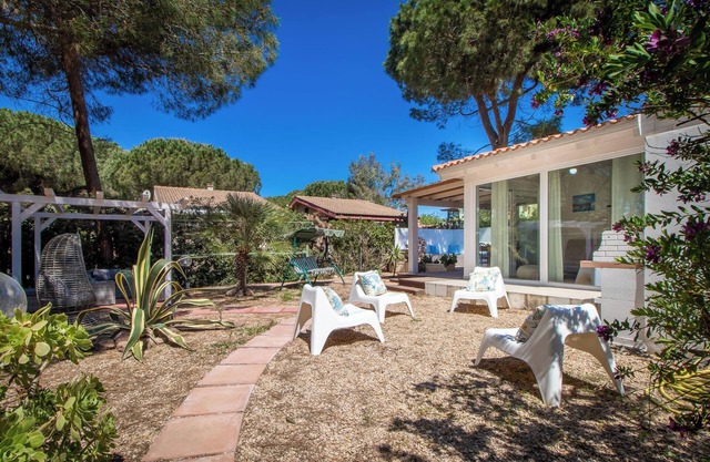 Casa de vacaciones Carlotta junto a la playa con jardín y Wi-Fi