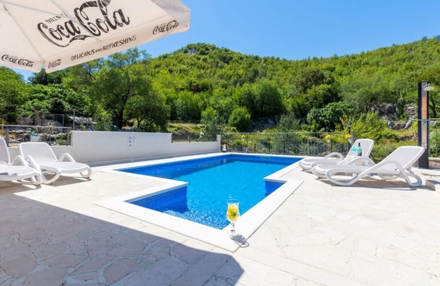 Holiday home Jelena with private pool