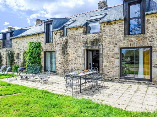 Holiday Home Karvez by Interhome