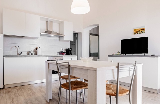 Holiday Home 'La Casa Di Campagna' with Private Garden, Wi-Fi and Air Conditioning