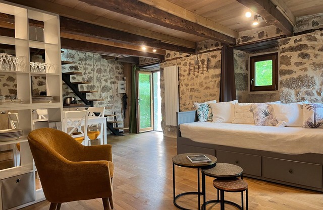 Casa de vacaciones 'Le Chant Du Grillon' con Wi-Fi