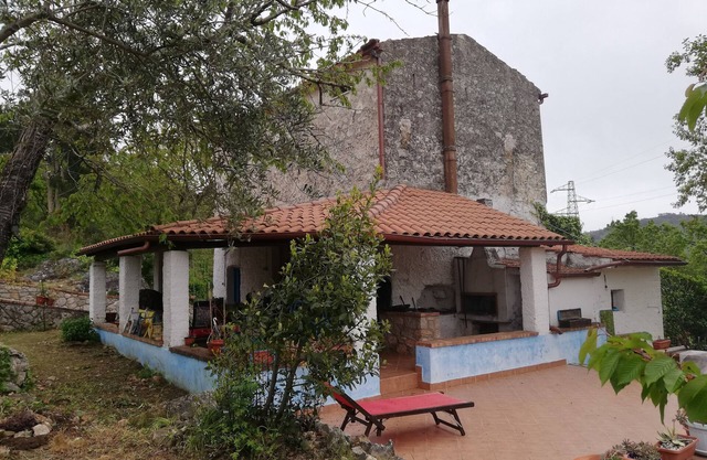 Casa de vacaciones 'Le Monticelle' con vistas a la montaña, Wi-Fi y aire acondicionado