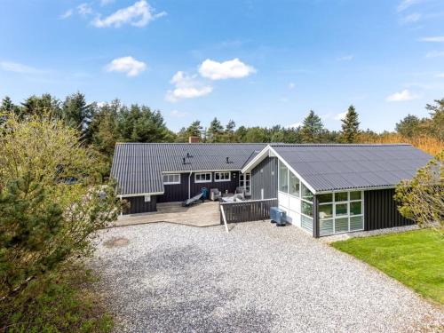 Holiday Home Lempi - 300m from the sea by Interhome