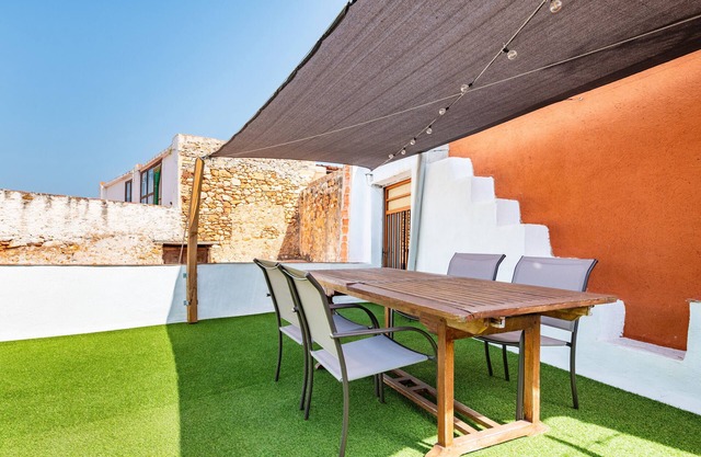 Casa de vacaciones 'Linda' con terraza privada, balcón y Wi-Fi