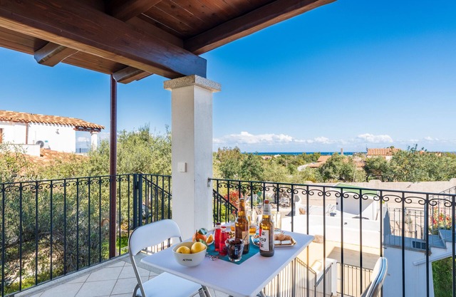 Casa de vacaciones 'Loredana' con vistas al mar, Wi-Fi y aire acondicionado