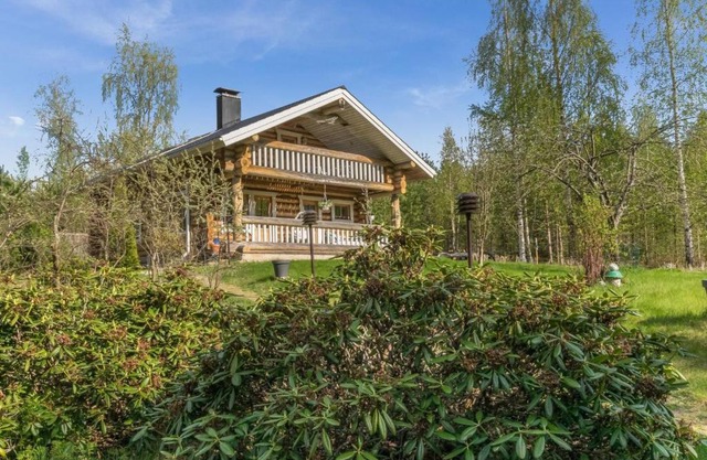Holiday Home Luonnonhelma