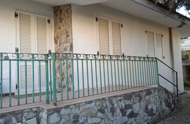 Casa de vacaciones "M P Home" con jardín compartido