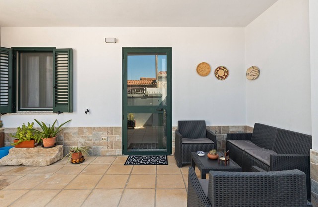 Casa Vacaciones 'Marcello' con Vista a la Montaña, Terraza Privada y Aire Acondicionado