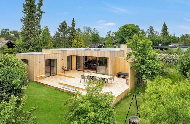 Holiday Home Matti - 1km from the sea by Interhome