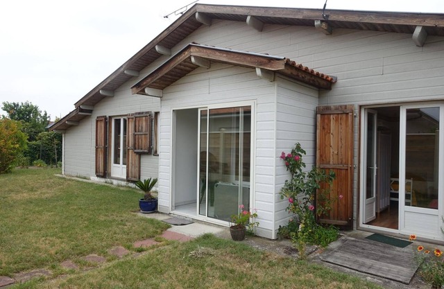 Holiday Home Near the Center with Shared Pool and Private Terrace