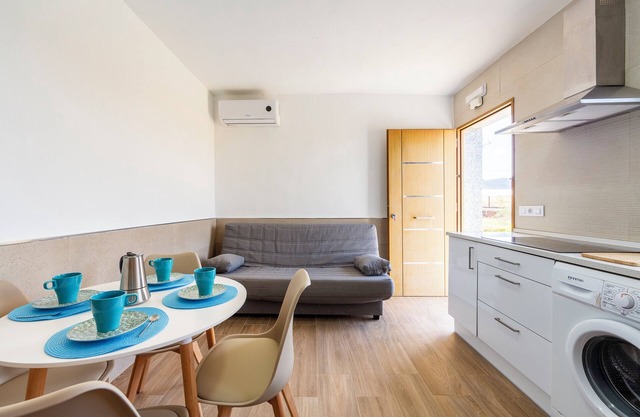 Casa de vacaciones 'Nido' con terraza privada y aire acondicionado