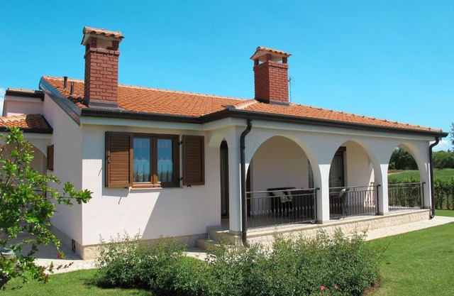 Holiday Home Nina - PRC422