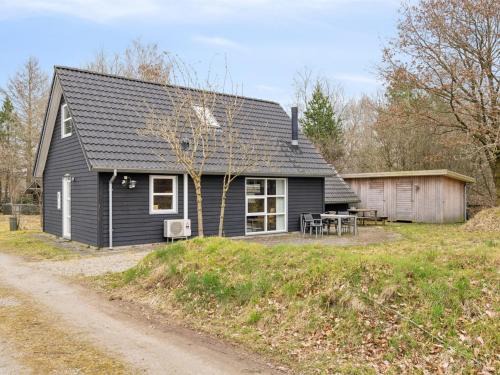 Holiday Home Øgot by Interhome