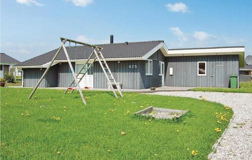 Holiday Home Pøt Strandby X