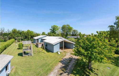 Holiday Home Pøt Strandby Denm