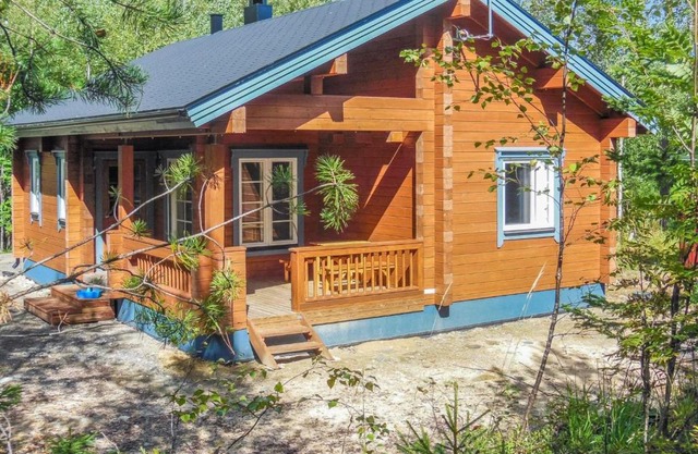 Holiday Home Pihlajapelto by Interhome