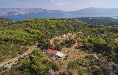 Holiday Home Pucisca 40