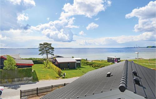 Holiday Home Rønde 36