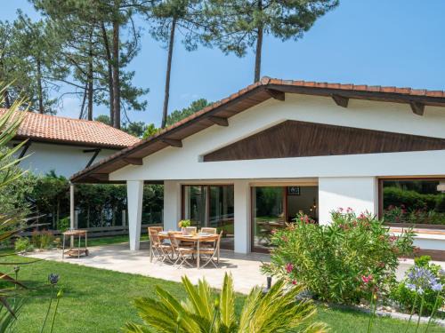 Holiday Home Roitelet by Interhome