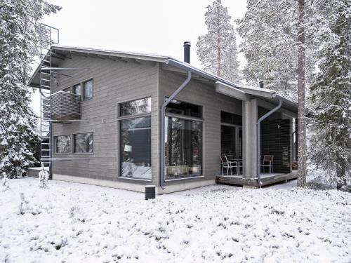Holiday Home Rukanlilja by Interhome