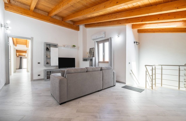 Casa de vacaciones 'Sea View' con vistas al mar, Wi-Fi y aire acondicionado