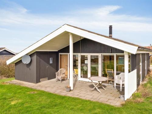 Holiday Home Tanea - 700m to the inlet by Interhome