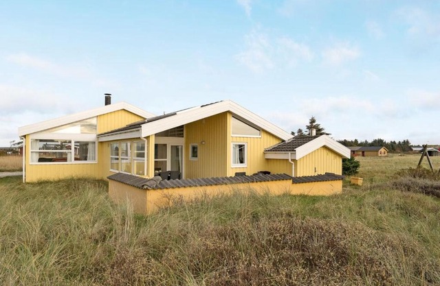 Holiday Home Thorir - 300m from the sea by Interhome