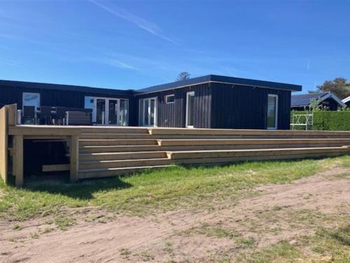 Holiday Home Tonna - from the sea by Interhome