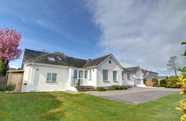 Holiday Home Trevose estate