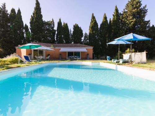 Holiday Home Un petit coin de paradis by Interhome