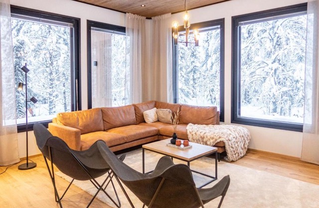 Holiday Home Vaaranhelmi by Interhome