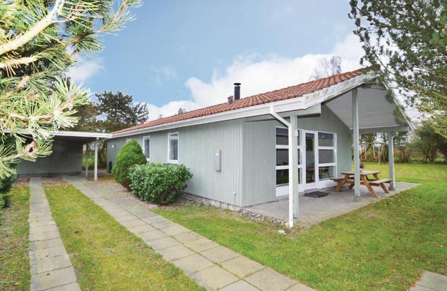 Holiday Home Vaeggerlose 28 With Hot Tub