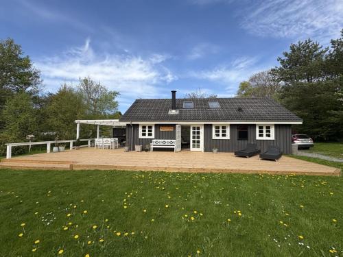 Holiday Home Veljan - 1-2km from the sea by Interhome