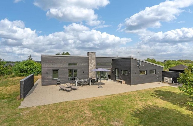 Holiday Home Weike - 950m to the inlet by Interhome