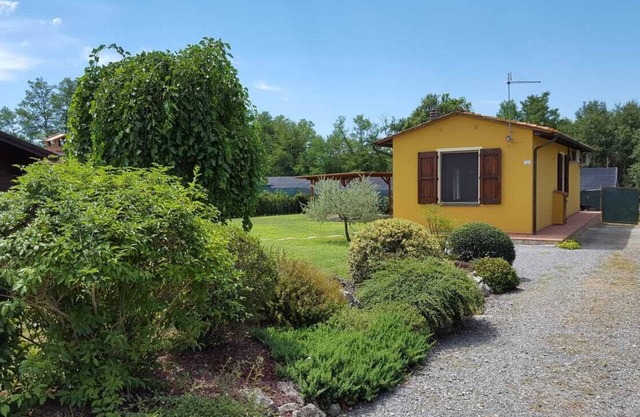 Casa de vacaciones con un gran jardín y piscina en el corazón de la Toscana