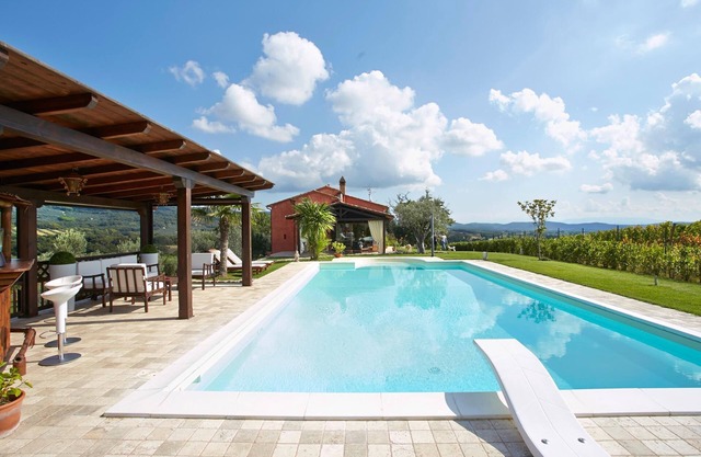 Casa de vacaciones con piscina exclusiva en la Maremma toscana