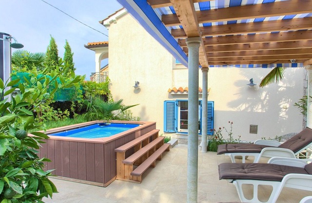 Casa vacacional con jacuzzi