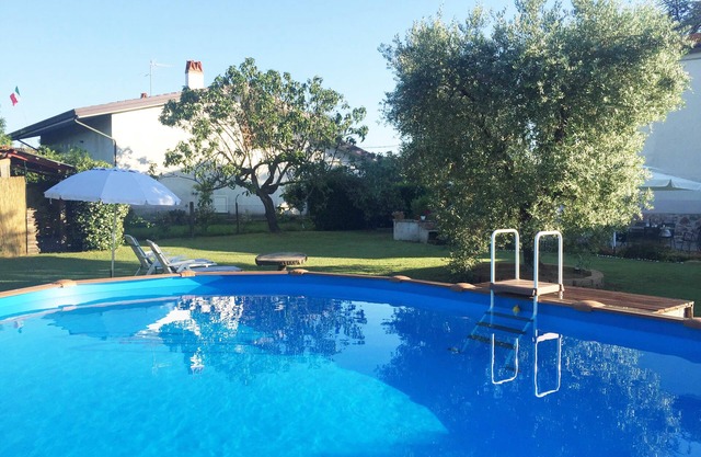 casa de vacaciones con piscina cerca de Lucca, Pisa y Florencia - WI FI GRATIS