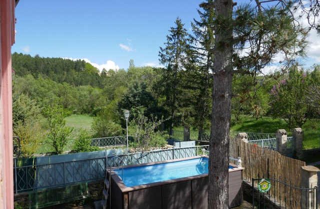 Casa de vacaciones con piscina, jardín y Wi-Fi: Grand Gîte Au Pays des Lavandes