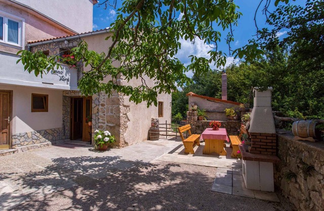 Casa vacacional con terraza y en una zona tranquila